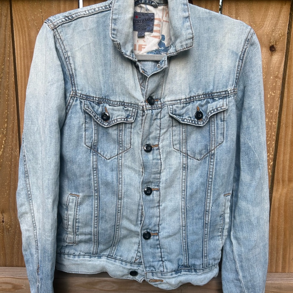 Lucky Brand Faded Blue Denim Jacket size small